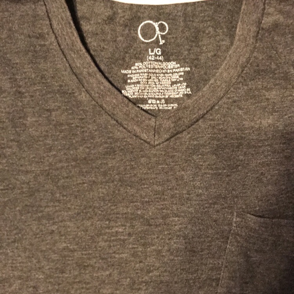 Men’s V-Neck